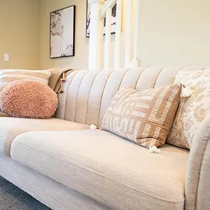  Holiday home Exquisite Townhome With Spacious Loft And Gourmet Kitchen